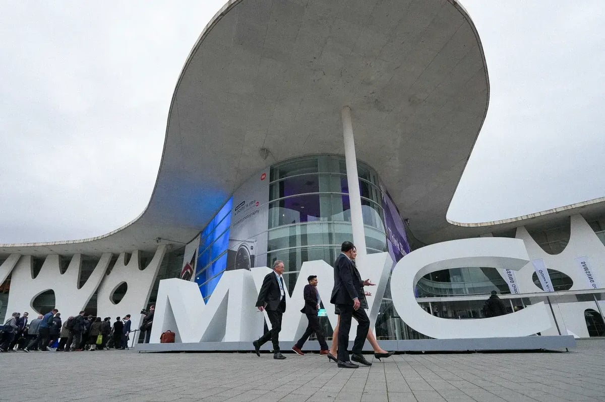 Mwc25 fira exterior 3x2